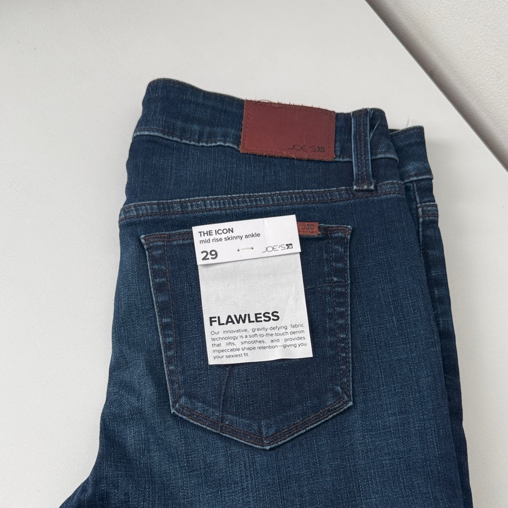 Joe's Jeans Women’s Dark Blue Mid Rise Skinny Jeans